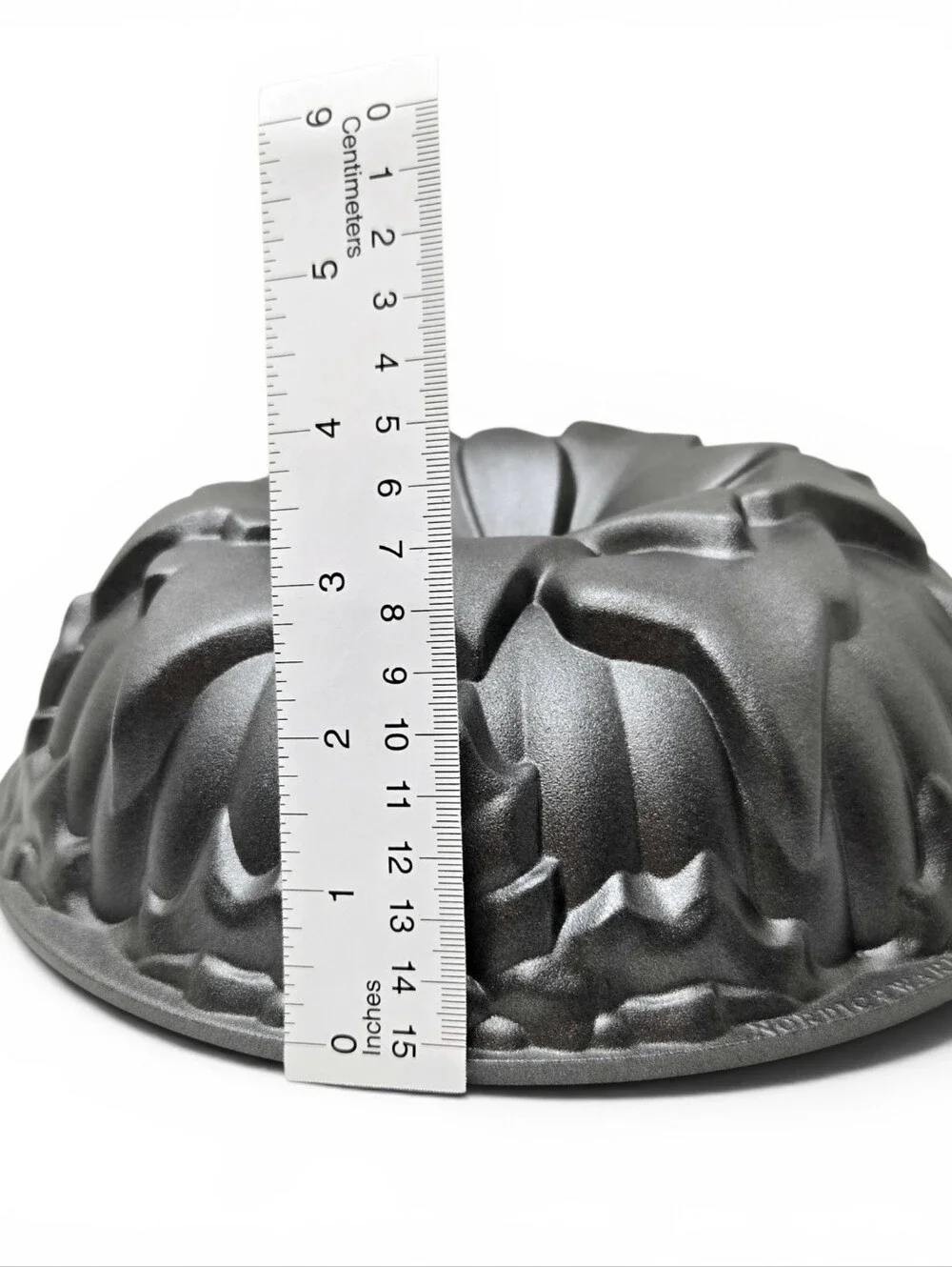 Nordic Ware Poinsettia Cake Pan.